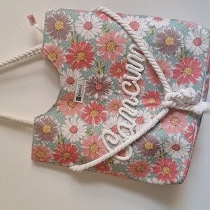 Robin Ruth Cancun Floral Rope Tote Bag Boho Beach Vacation Purse